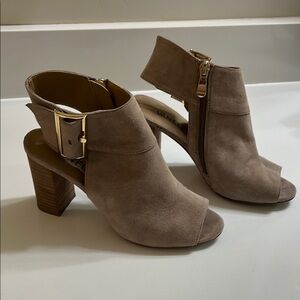 Van Eli Women's Tan Peep-Toe Ankle Boots